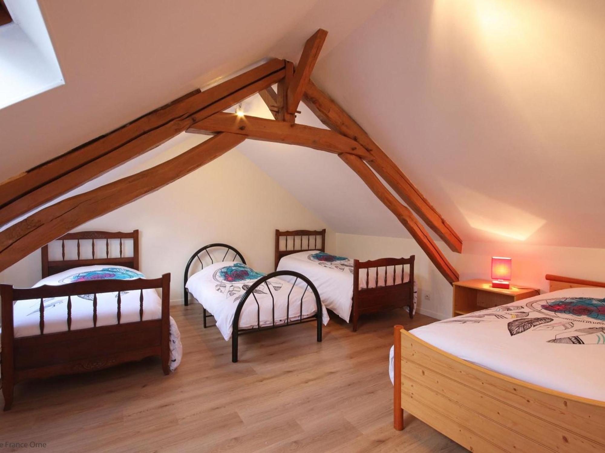 La Mesniere Maison Percheronne Spacieuse Avec Billard, Babyfoot, Et Jardin Clos, Animaux Bienvenus ! - Fr-1-497-65 מראה חיצוני תמונה
